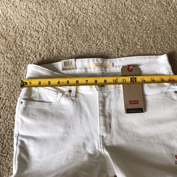 🔴Levi’s🔴 W30L30 711 Skinny mid rise slim through Hip and Thigh - Picture 13 of 17